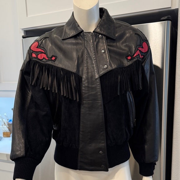 Nancy Heller Womens Leather Jacket Sz
Small Fringed Suede Black & Red
Western - Picture 1 of 7